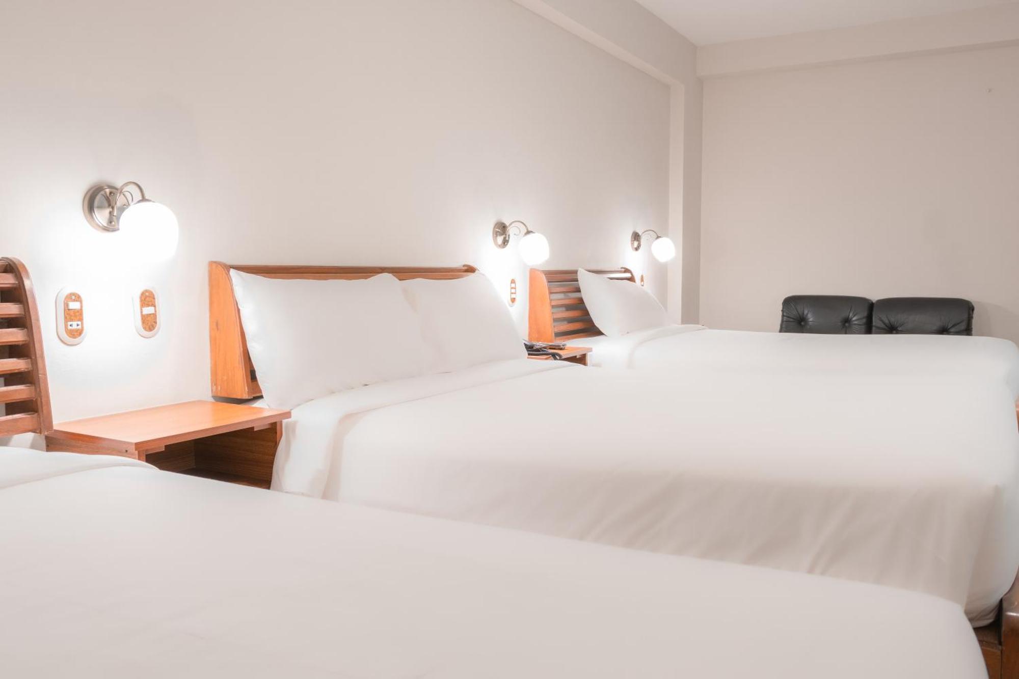 Hotel Alexander Trujillo Værelse billede